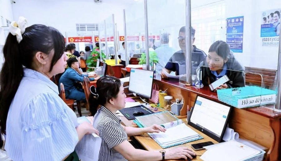 Người dân có thể gửi hồ sơ yêu cầu bồi thường trực tiếp tại cơ quan giải quyết hoặc Bộ phận Một cửa.