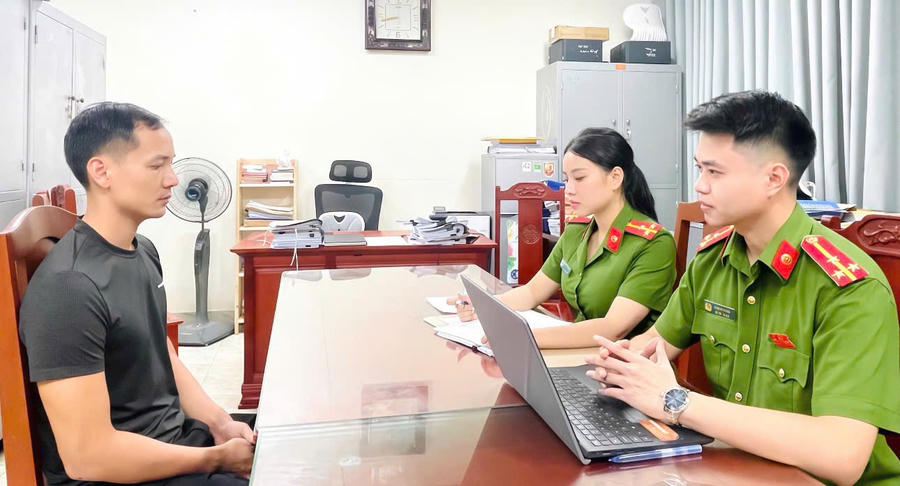 Đối tượng Bùi Xuân Quý làm việc với cơ quan Công an
