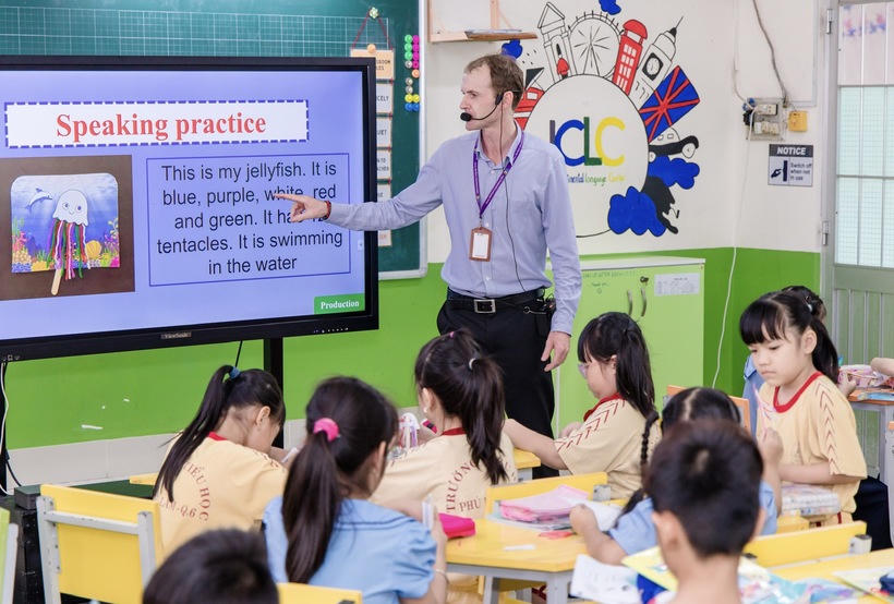 Bộ Giáo dục đang lấy ý kiến dự thảo mới nhằm mở rộng đầu tư nước ngoài, cắt giảm thủ tục và tăng tự chủ trong giáo dục. (Ảnh minh họa: lsvn.vn)