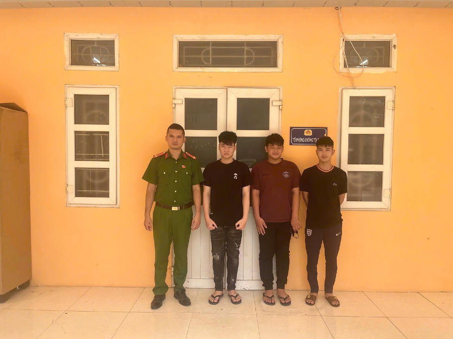 Các đối tượng liên quan vụ trộm cắp tài sản.