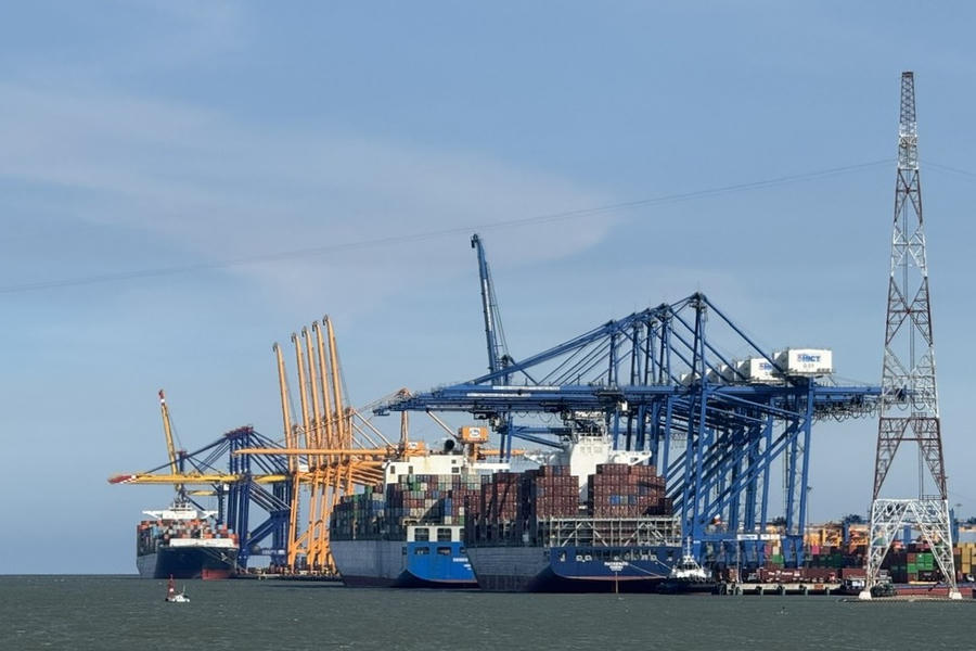 Hải Phòng đã có cảng biển, có vị trí chiến lược và nguồn hàng. Điều còn thiếu là những đột phá thể chế đủ mạnh để biến các lợi thế sẵn có thành năng lực cạnh tranh vượt trội. (Ảnh: Hải Anh)