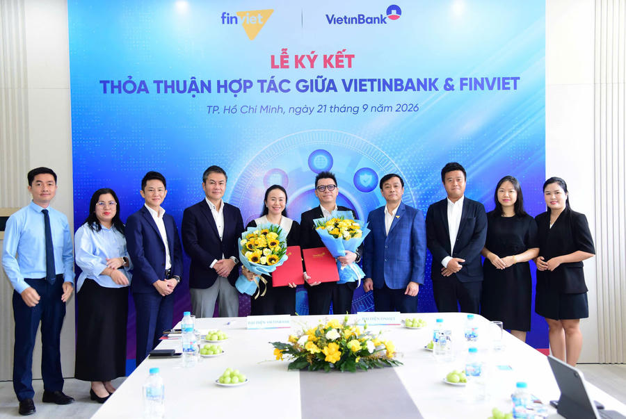 Lễ ký kết Thỏa thuận hợp tác giữa VietinBank và FinViet.