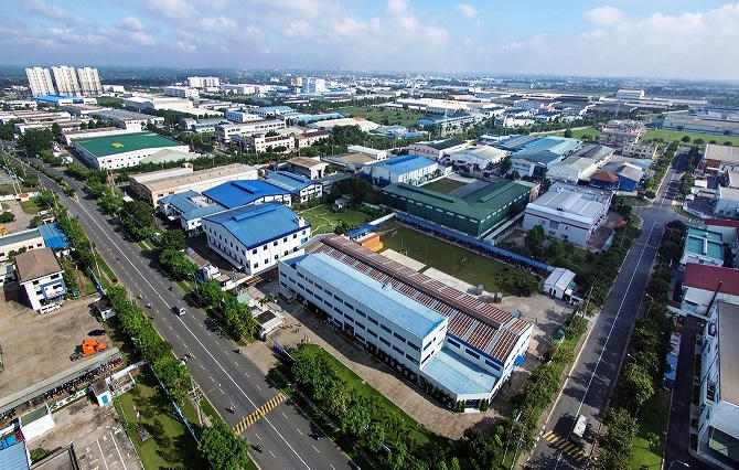 Một góc của Cụm công nghiệp Mông Sơn.