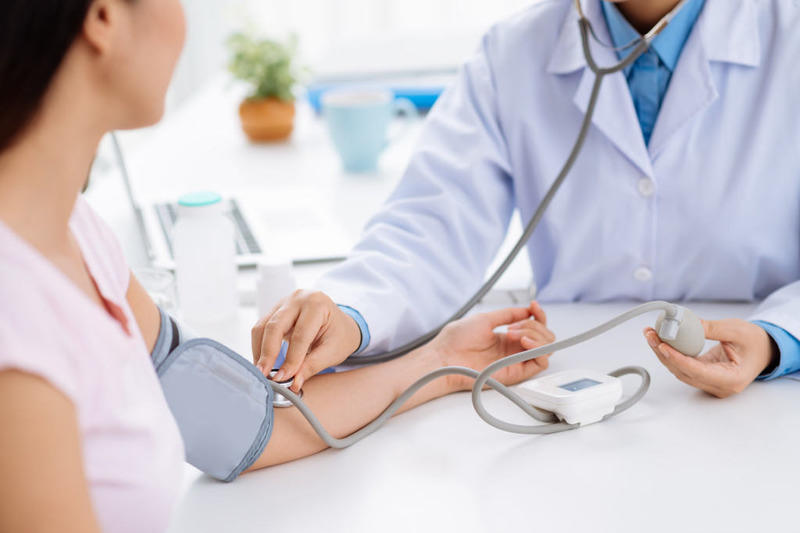 Bộ Y tế đang lấy ý kiến dự thảo quy định ban hành danh mục năm nhóm dịch vụ sự nghiệp công sử dụng ngân sách nhà nước. (Ảnh minh họa)
