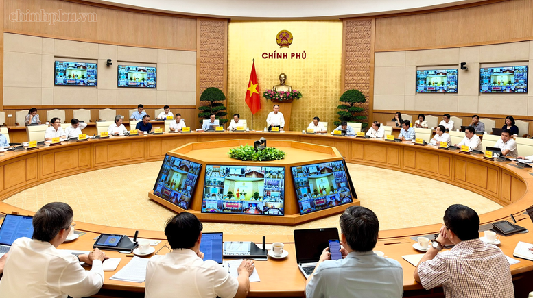 Phó Thủ tướng Chính phủ Lê Tiến Châu chủ trì họp về các giải pháp trọng tâm giải quyết tình trạng thừa, thiếu giáo viên mầm non, phổ thông gắn với nâng cao chất lượng đào tạo sư phạm - Ảnh: chinhphu.vn/Thu Sa