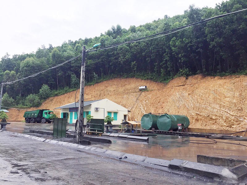 Trạm rửa xe Miếu Thán của Công ty CP Sản xuất và Thương mại Than Uông Bí.