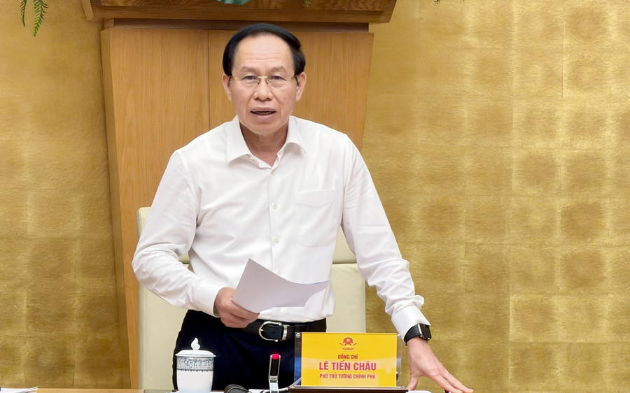 Phó Thủ tướng Chính phủ Lê Tiến Châu chỉ đạo Bộ Giáo dục và Đào thực hiện nhiều nội dung, nhiệm vụ quan trọng được nêu rõ tại Thông báo số 500/TB-VPCP. Ảnh: VGP