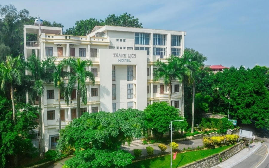 Khách sạn Thanh Lịch – một trong những cơ sở dịch vụ của Công ty CP Sản xuất và Thương mại Than Uông Bí.