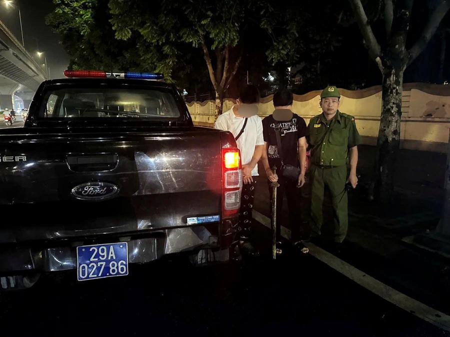 Các đối tượng trên.