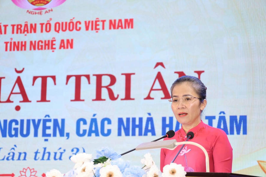 Chủ tịch MTTQ Việt Nam tỉnh Nghệ An bày tỏ sự tri ân, biết ơn tới các tổ chức, cá nhân, các nhóm thiện nguyện.