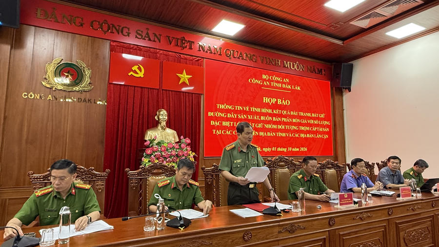 Công an tỉnh Đắk Lắk thông tin, Cơ quan điều tra đã tống đạt quyết định khởi tố bị can đối với Hà Văn Yên.