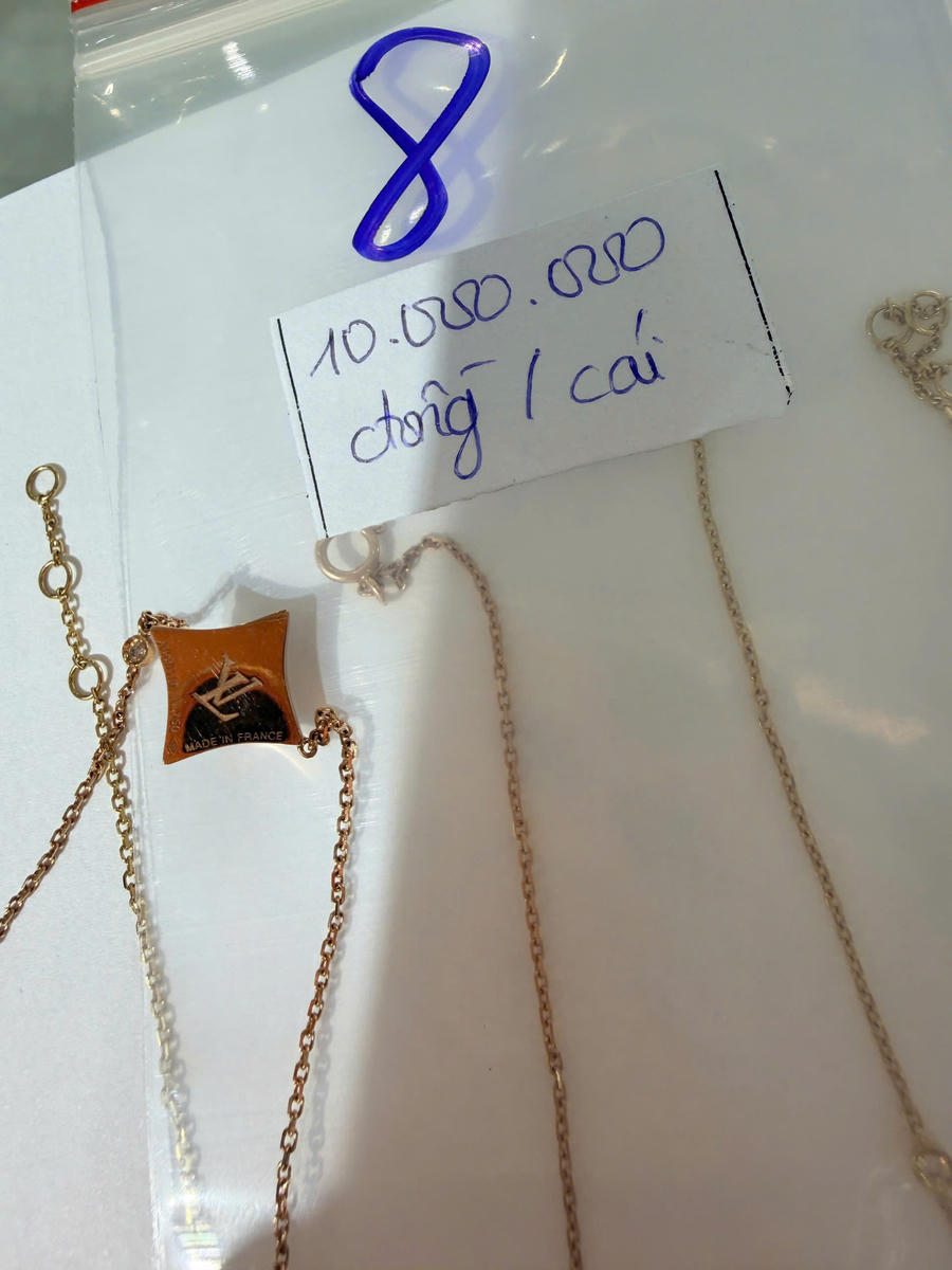Các tang vật của vụ án. (Ảnh: Công an TP HCM)