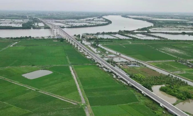 Cầu Văn Úc thuộc dự án Tuyến đường bộ ven biển từ ĐT353 đến cầu Thái BÌnh (cao tốc Ninh Bình - Hải Phòng) được bổ sung 340 tỷ đồng vốn đầu tư công 2026. Ảnh: NH. Cầu Văn Úc thuộc dự án Tuyến đường bộ ven biển từ ĐT353 đến cầu Thái BÌnh (cao tốc Ninh Bình - Hải Phòng) được bổ sung 340 tỷ đồng vốn đầu tư công 2026. Ảnh: NH.