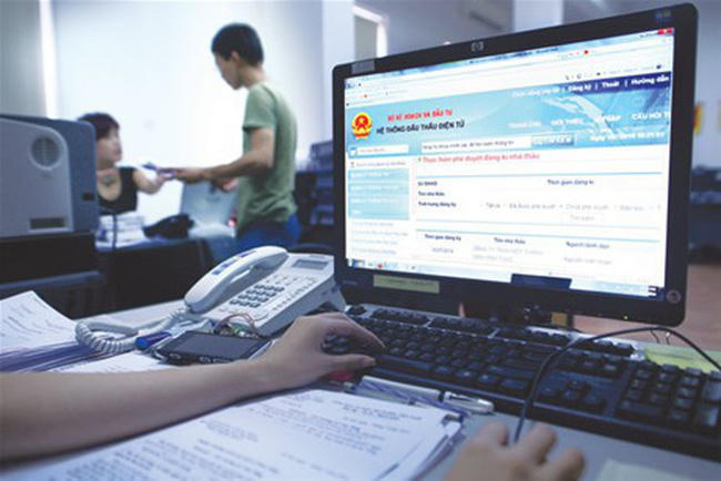 Từ ngày 1/9/2027, thực hiện lựa chọn nhà đầu tư qua mạng đối với dự án PPP áp dụng hình thức đấu thầu rộng rãi trên Hệ thống mạng đấu thầu quốc gia.