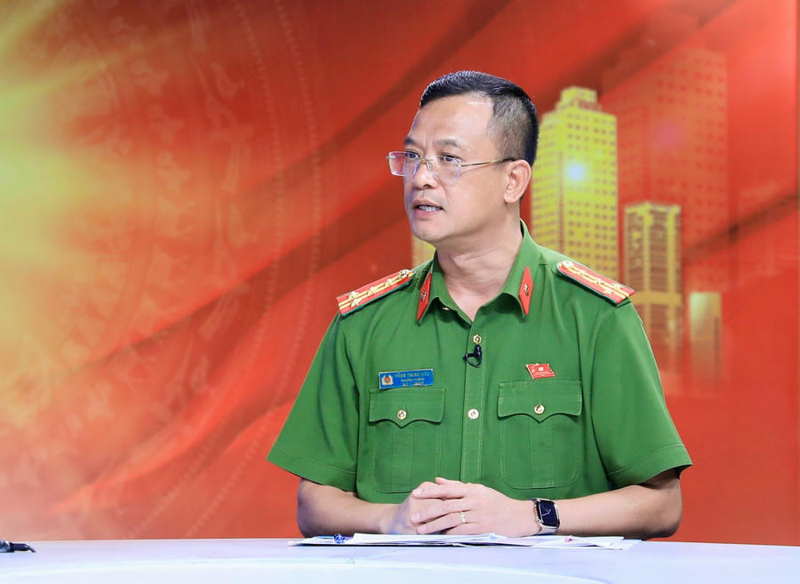 Đại tá Phạm Trung Hiếu, Trưởng phòng Cảnh sát Phòng cháy, chữa cháy và cứu nạn, cứu hộ (Công an thành phố Hà Nội). Ảnh: Quang Thái