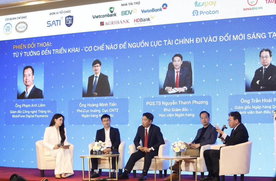 Phiên đối thoại chính sách cấp cao “Từ ý tưởng đến triển khai - cơ chế nào để nguồn lực tài chính đi vào đổi mới sáng tạo”. (Ảnh: MST) Phiên đối thoại chính sách cấp cao “Từ ý tưởng đến triển khai - cơ chế nào để nguồn lực tài chính đi vào đổi mới sáng tạo”. (Ảnh: MST)