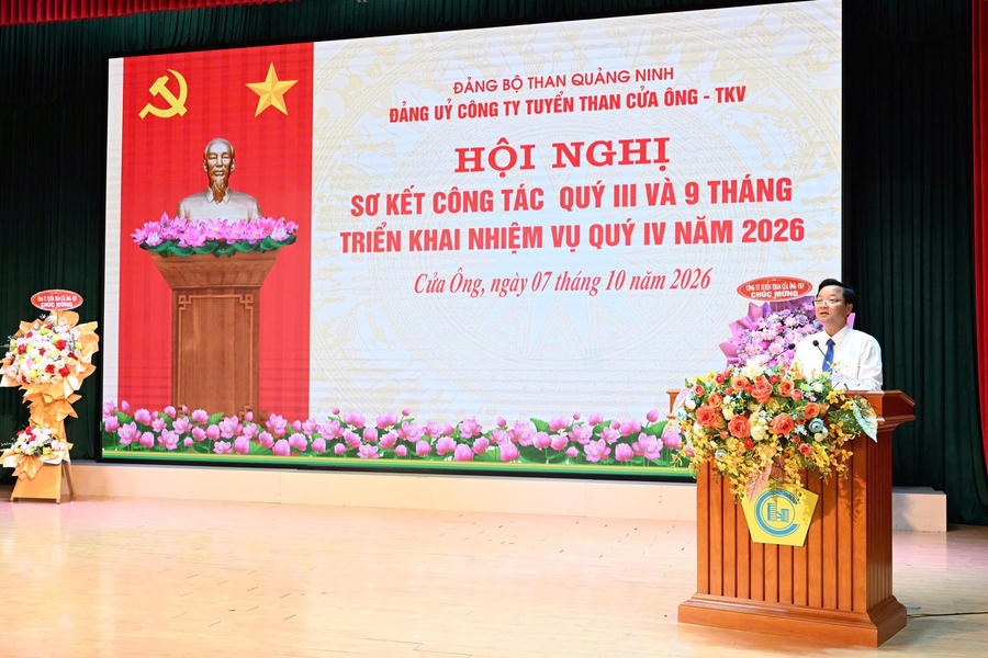 Ông Nguyễn Anh Chương - Bí thư Đảng ủy, Giám đốc Công ty kết luận Hội nghị sơ kết Quý III và 9 tháng triển khai nhiệm vụ Quý IV năm 2026. Ông Nguyễn Anh Chương - Bí thư Đảng ủy, Giám đốc Công ty kết luận Hội nghị sơ kết Quý III và 9 tháng triển khai nhiệm vụ Quý IV năm 2026.