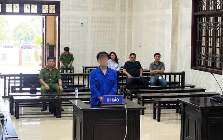 Bị cáo tại phiên tòa (Ảnh: Công an cung cấp)