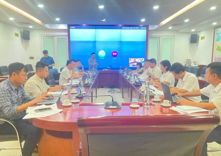 Cục Chăn nuôi và Thú y phối hợp với Sở Nông nghiệp và Môi trường tổ chức cuộc họp trao đổi, thống nhất kế hoạch triển khai thí điểm trong Quý IV năm 2026. Ảnh: Cổng thông tin điện tử thành phố Quảng Ninh
