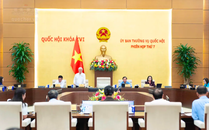 Quang cảnh phiên họp. Ảnh: QH