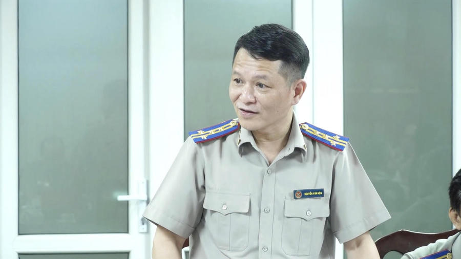 Trưởng THADS TP HCM Nguyễn Văn Hòa báo cáo tại buổi làm việc. Ảnh: NA