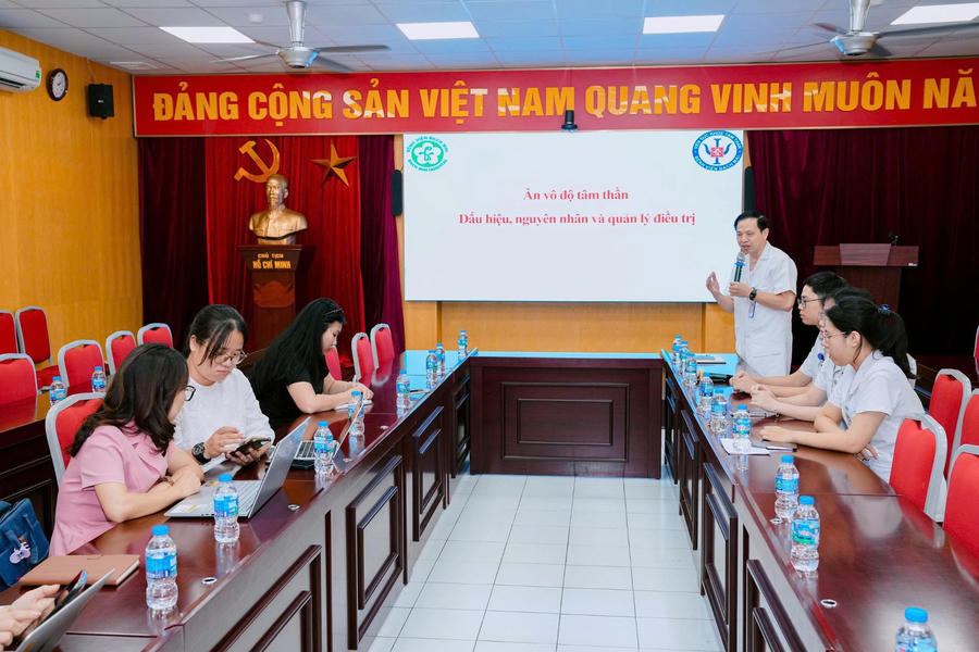 Các chuyên gia Viện Sức khoẻ tâm thần cảnh báo, ăn vô độ tâm thần không đơn giản là thói quen ăn uống thiếu kiểm soát hay sự yếu đuối về ý chí mà là biểu hiện của một rối loạn tâm thần. (Ảnh: Bệnh viện Bạch Mai)