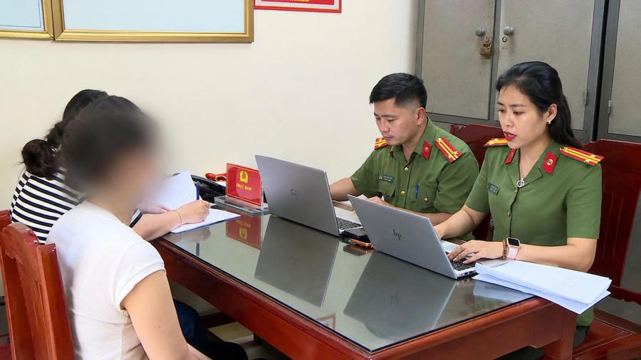 Cơ quan Công an đã triệu tập 30 đối tượng trong vụ án trốn thuế quy mô lớn. Ảnh CA tỉnh Thanh Hoá Cơ quan Công an đã triệu tập 30 đối tượng trong vụ án trốn thuế quy mô lớn. Ảnh CA tỉnh Thanh Hoá