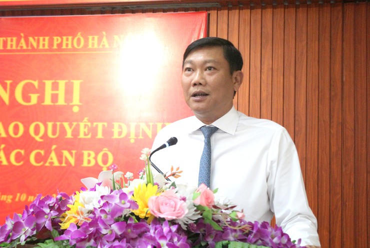 Phó Chủ tịch UBND thành phố Hà Nội Đỗ Anh Tuấn phát biểu tại hội nghị.