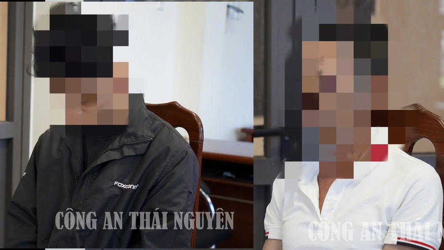 Hai đối tượng B.V.T. và B.T.T.H. tại cơ quan Công an. Ảnh: CACC.