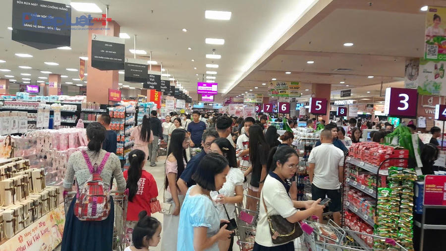 Hà Nội thí điểm mô hình tiêu dùng số và bảo trợ thương mại điện tử.