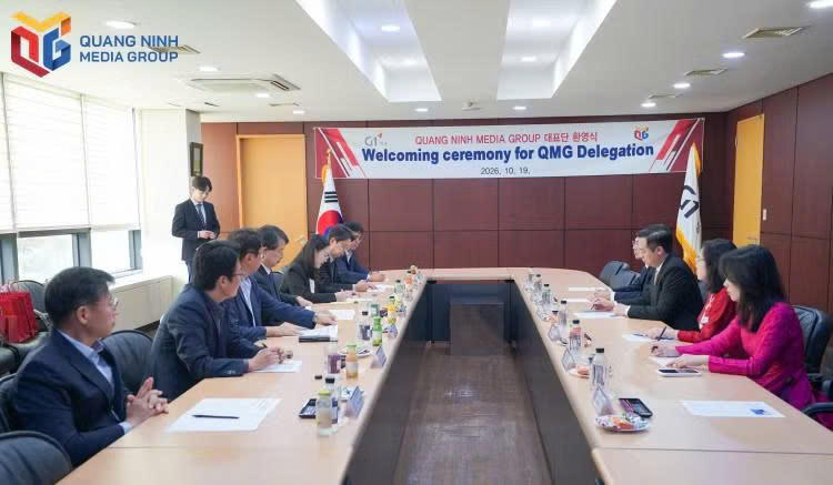 Quang cảnh buổi làm việc. Ảnh: Báo Quảng Ninh