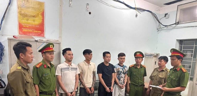 Các đối tượng trong đường dây phạm tội. Ảnh CA TP HCM Các đối tượng trong đường dây phạm tội. Ảnh CA TP HCM