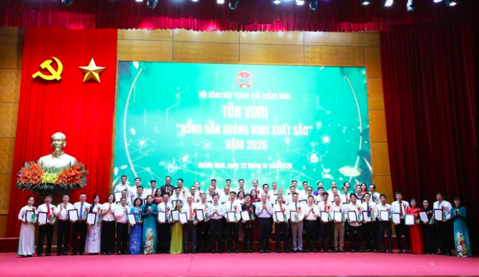 63 nông dân tiêu biểu đạt danh hiệu nông dân Quảng Ninh xuất sắc năm 2026. Ảnh: Ngọc Anh.

