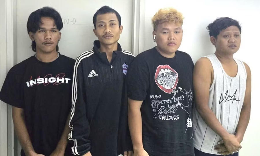 Những trường hợp người nước ngoài làm việc không phép tại một doanh nghiệp trong Khu công nghiệp Đồng Xoài III: Ảnh CACC Những trường hợp người nước ngoài làm việc không phép tại một doanh nghiệp trong Khu công nghiệp Đồng Xoài III: Ảnh CACC