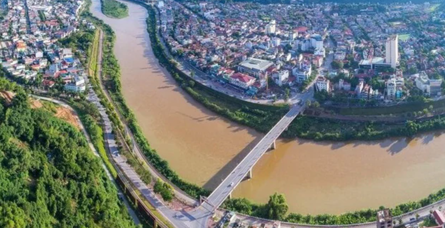 Sông Hồng là một trong hai dòng sông được đề xuất nạo vét. Ảnh minh họa