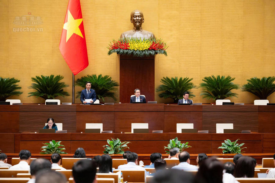 Chủ tịch Quốc hội Trần Thanh Mẫn chủ trì phiên họp. Ảnh: quochoi.vn