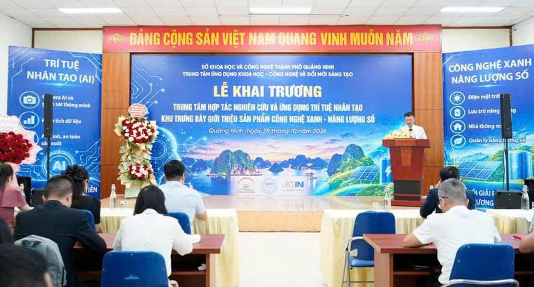 Toàn cảnh buổi lễ khai trương. Toàn cảnh buổi lễ khai trương.
