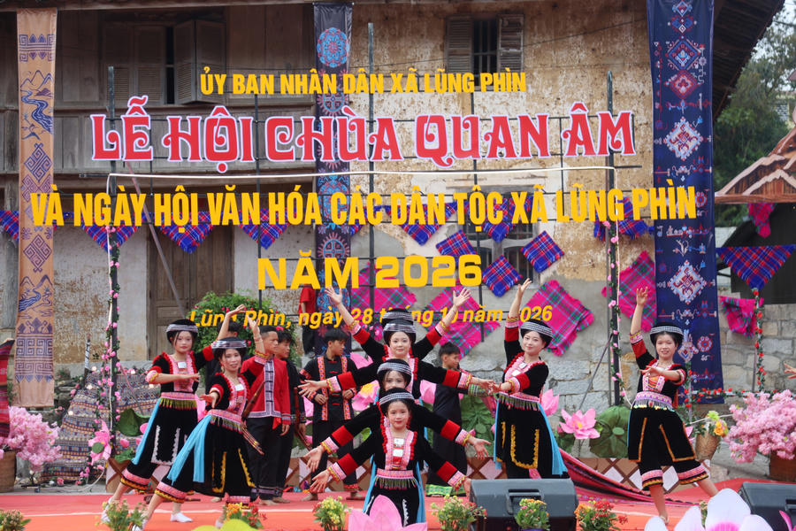 Các tiết mục đặc sắc trong chương trình khai mạc lễ hội.