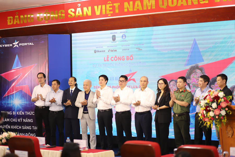 Chính thức công bố dự án CyberZ, ra mắt Cổng thông tin CyberZ, phát động cuộc thi CyberZ Challenge. (Ảnh: NCA)