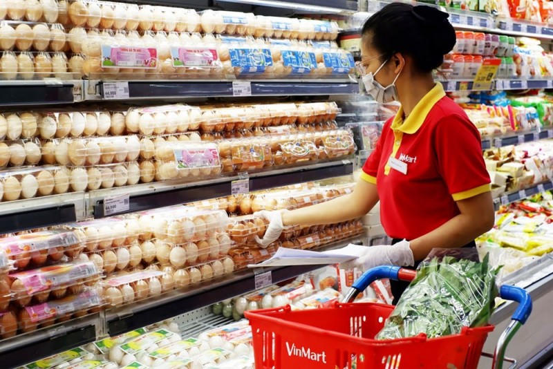 Đặt mục tiêu đưa tỷ lệ hàng Việt Nam tại các siêu thị, trung tâm thương mại trong nước đạt trên 80% trong giai đoạn 2026 - 2030. Ảnh: Cấn Dũng Đặt mục tiêu đưa tỷ lệ hàng Việt Nam tại các siêu thị, trung tâm thương mại trong nước đạt trên 80% trong giai đoạn 2026 - 2030. Ảnh: Cấn Dũng